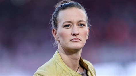 Goalkeeper Schult Is Pregnant Again And Will Miss The World Cup In The
