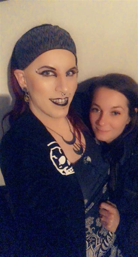 Transfem Sheher🏳️‍⚧️ Celebrated My 35th Birthday Last Night With One Of My Best Friends Of