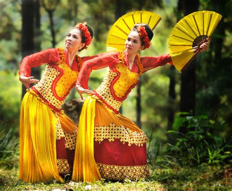 Belajar Aneka Tari Tradisional Indonesia Tari Jaipong