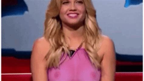 Chanel West Coast GIF Find Share On GIPHY