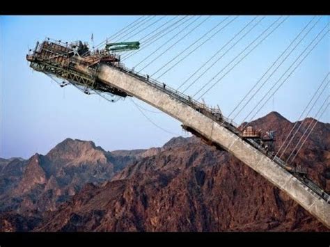 Pembangunan jembatan paling panjang di dunia semakin banyak bermunculan. Teknologi Terbaik Di Dunia, Begini Proses Pembuatan ...