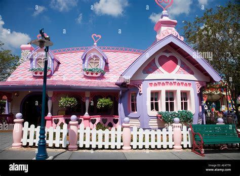 House Of Minnie Mouse Disney World Orlando Florida United States Of