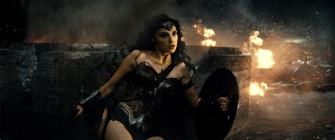 Gal Gadot As Wonder Woman In ‘batman V Superman Starmometer