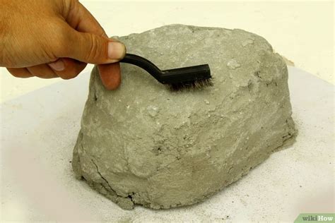 How To Make Fake Rocks With Concrete Diy Boulders And Rocks Fake Rock
