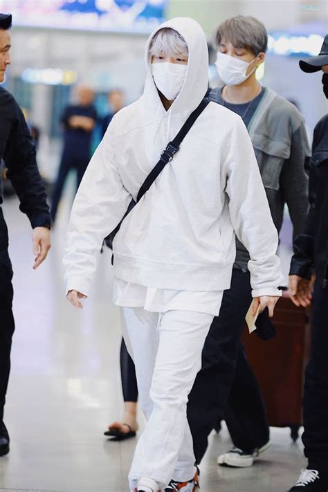 Style Inspo The Best Airport Fashion Of 2019 Soompi
