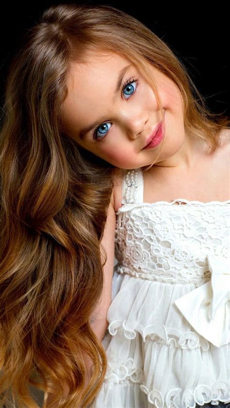 Crianças Lindas Beautiful Little Girls Baby Girl Blue Eyes