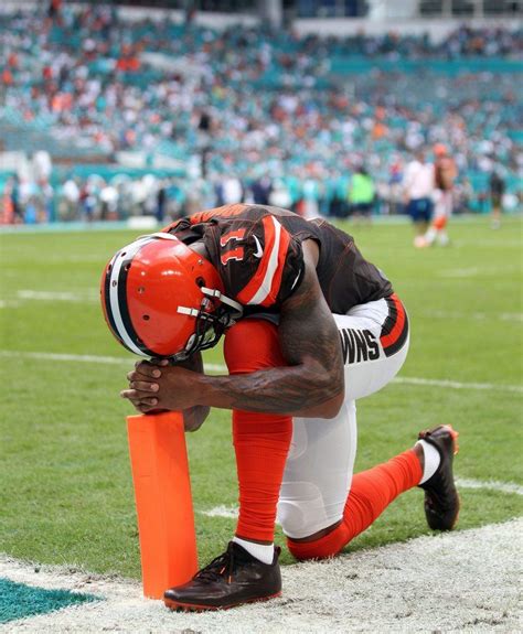 The official source of the latest browns headlines, news, videos, photos, tickets, rosters, stats, schedule, and gameday information Cleveland Browns' Nightmarish Season Also Nightmare for Vegas
