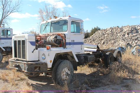 1977 International Paystar 5000 Truck Cab And Chassis In Manhattan Ks