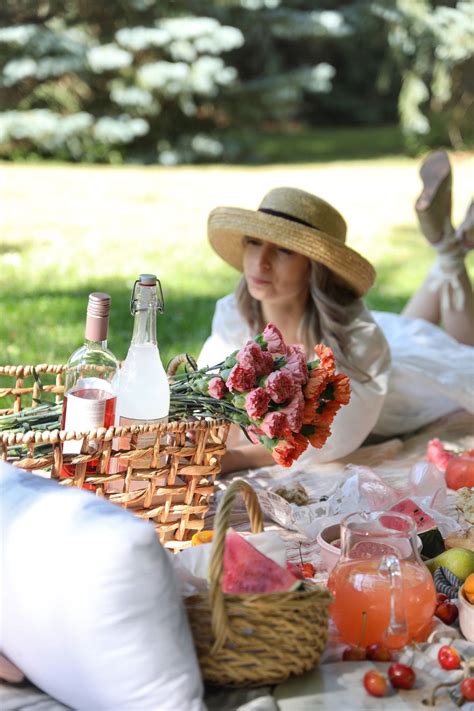 How To Have The Perfect Summer Picnic Simply Beautiful Eating Garden