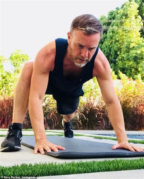 Gary Barlow Criticises Men Who Let Themselves Go At 30 Daily Mail Online
