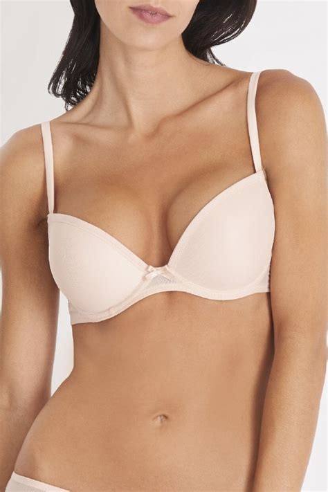 Aubade Nudessence Moulded Plunge Bra Aubade Lingerie At Leglicious My