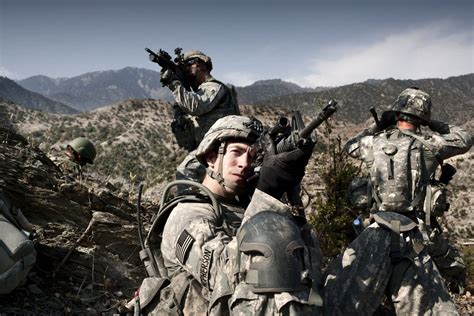 Dew On Twitter Us Army During Operations In Korengal Valley 2008