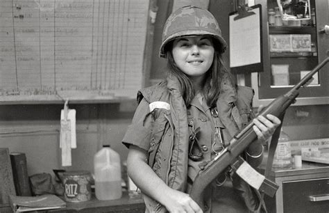 Vietnam Army Nurse 1969 Roldschoolcool
