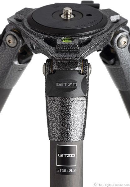 Gitzo Gt3542ls Systematic Carbon Fiber Tripod Close Up Nikon Camera