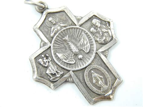 Pin On Vintage And Antique Catholic Medals