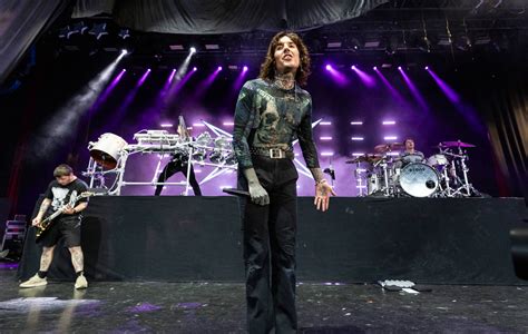 Bring Me The Horizon Announce New Single Darkside