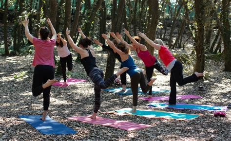Cours Collectif De Yoga Aux Sables Dolonne YubÉ