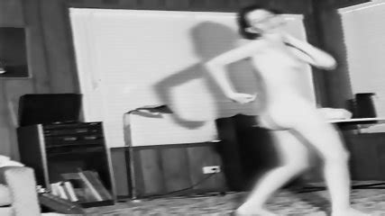 Naked Amateur Homemade Slow Dance