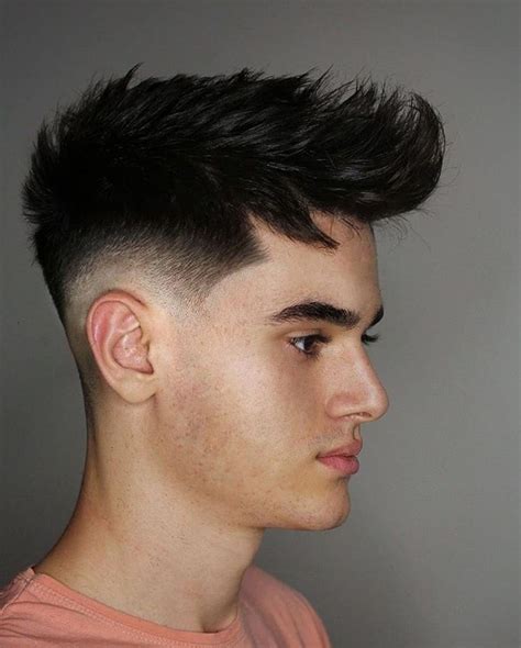 18 Fade Haircut Styles For Men The Glossychic Mens Haircuts Fade