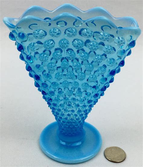 Lot Vintage Fenton Glass Blue Opalescent Hobnail Fan Vase 6 25 Tall