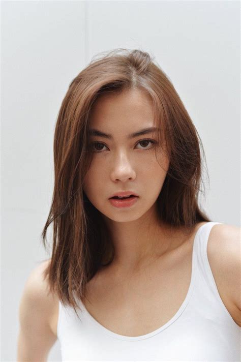 Lauren Tsai Illustrator And Model アジア人 ショートヘア ビューティープロダクト 髪色 暗め