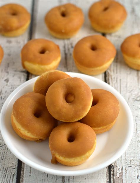 Baked Pumpkin Donuts With Maple Glaze Giveaway Friday Is Cake Night
