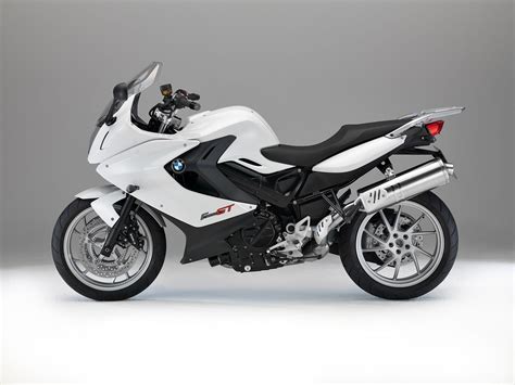 2013 Bmw F800gt Review