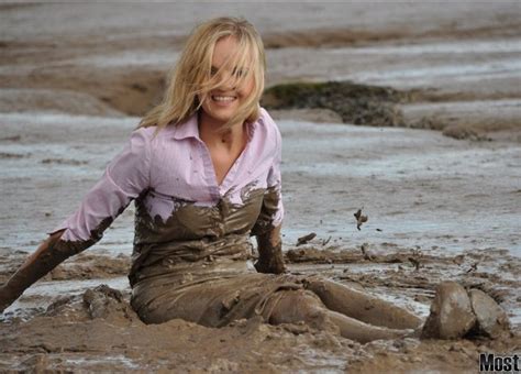 pin by miklish on wet and muddy fun muddy girl fun character