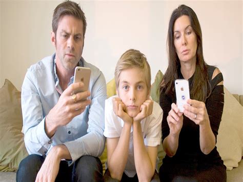 Parents Excessive Use Of Mobile Phones Is Driving Behavioral