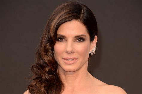 Sandra Bullock Is Named Worlds Most Beautiful Woman By People Magazine