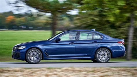 2022 Bmw 5 Series M550i Xdrive Features Specs And Pricing Auto Zonic