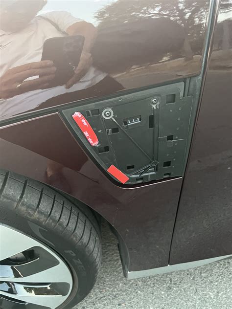 Photo Lucid Air Charge Port Panel Fell Off Lucid Insider Blog