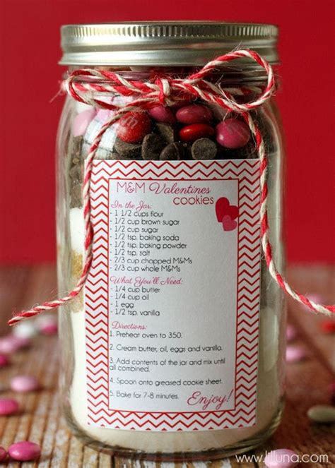 Valentines gifts for girlfriend, boyfriend, her, him, wife, husband and so on!. Valentine's Cookie Jar Gift