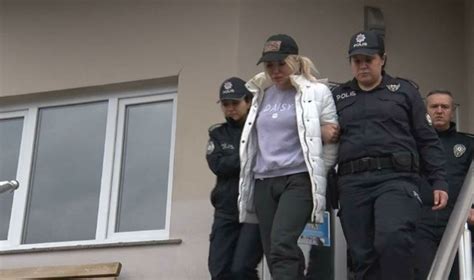 Ciciş Kardeşlerden Esra Ersoy çocuğa Cinsel Istismardan Tutuklandı