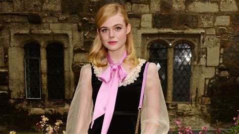 Elle Fanning Says She Never Had A Facebook Account Teen Vogue