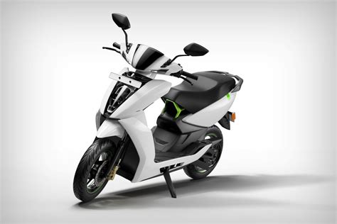 Mp3 is a three wheeled scooter which can stop at a red light like a car and you do not have to put your foot down! The Ather E-Scooter is India's Tesla on two wheels | Yanko ...