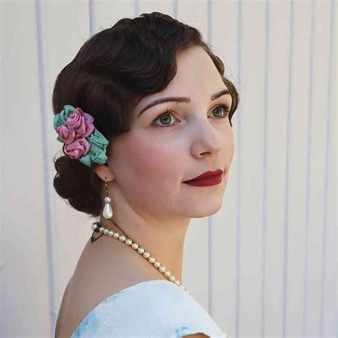 39 easy retro and vintage hairstyles to try this year 2023