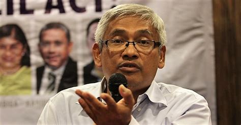 RAMD Dilindungi Perlembagaan Aziz Bari Sanggah Najib Razak