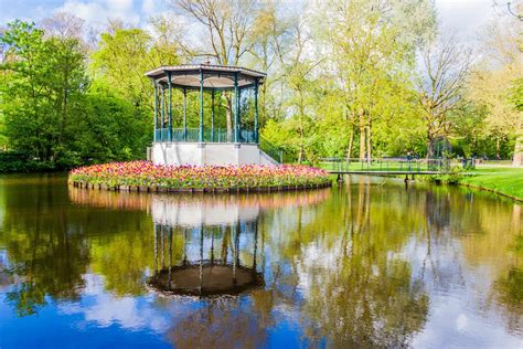 Did you know trees in the vondelpark never grow older than 70 years? A guide to the neighborhoods of Amsterdam | Expatica