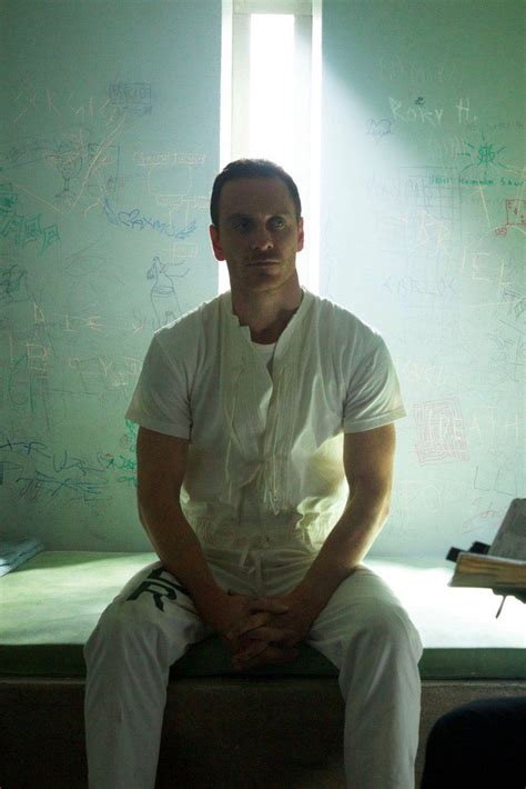 Michael Fassbender Is Red Hot In The Trailer For Assassin S Creed