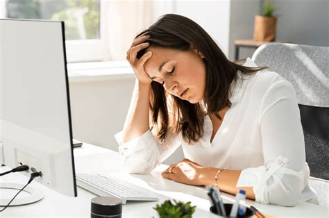 Best Ways To Overcome The Mid Day Slump Aaptiv