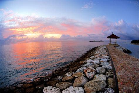 Tipsnya gimana untuk menikmati sunrise di sanur sana? 6 Tempat Paling Keren Untuk Menikmati Sunrise di Bali ...