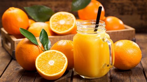 These 10 Juices Can Give Your Immune System A Boost For Flu Season