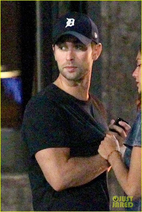 Chace Crawford Gets Cozy With A Girl After A Night Out Photo Chace Crawford Photos