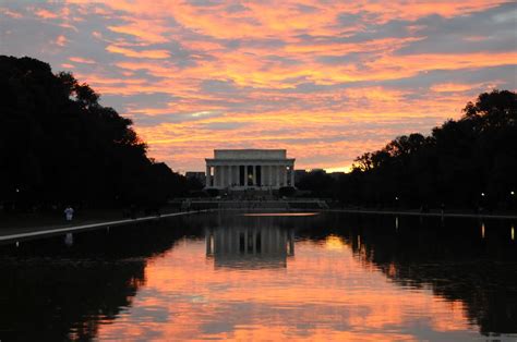 Lincoln Memorial And The Reflecting Pools At Sunset Smithsonian