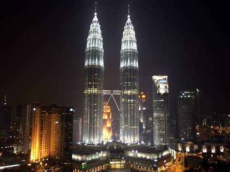 Petronas Towers Wallpapers Wallpaper Cave