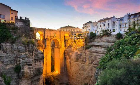 Los 50 Sitios Más Bonitos Para Hacer Turismo En España