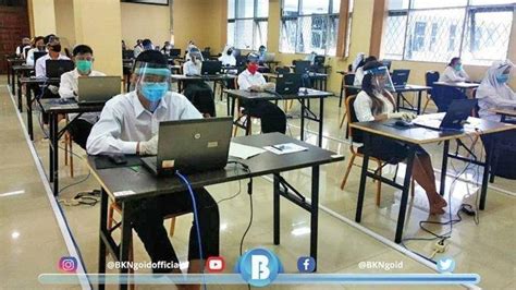 Selain transparansi, live scoring skb cpns 2019 ini juga demi menghindari adanya kerumunan massa di era pandemi, seperti dilansir dari akun. Ada Penyederhanaan Tahapan Tes SKB CPNS 2019, Berikut ...