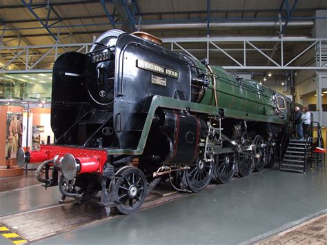 Br 9f 92220 Evening Star In The Great Hall National Railway Museum 08