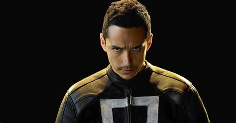 Who Is Ghost Rider On Agents Of Shield Robbie Reyes Is A Newer